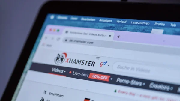 Access xHamster.com