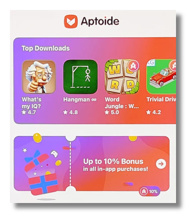 Aptoide app store interface showing the Top Downloads section with popular games